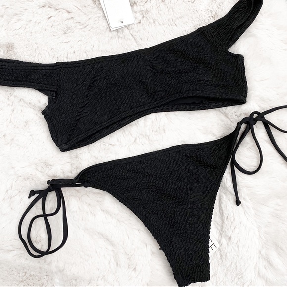 L*Space Ziggy and Lilly Bikini Set - Picture 5 of 8